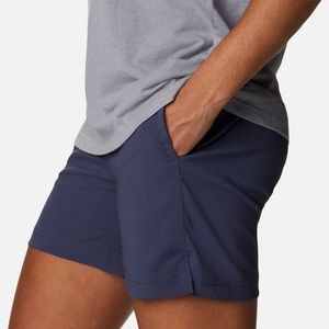 Women’s Columbia Athletic Shorts NWT